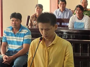 Bị bạn nhậu đánh chết vì gọi về mà không chịu về
