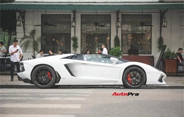 Lamborghini Aventador Roadster từng của Cường Đô-la lạ lẫm sau khi qua tay đại gia Hà thành - Ảnh 5.