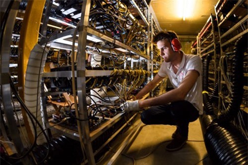 Đào bitcoin ngốn nhiều năng lượng hơn đào vàng, bạch kim, đồng