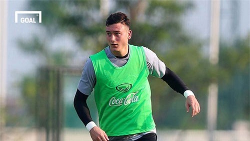 TIẾT LỘ: Thủ môn Đặng Văn Lâm là tri kỷ của... đội trưởng tuyển Lào