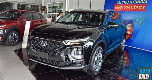 Hyundai Santa Fe 2019 về đại lý, kẻ khen người chê chờ ngày ra mắt