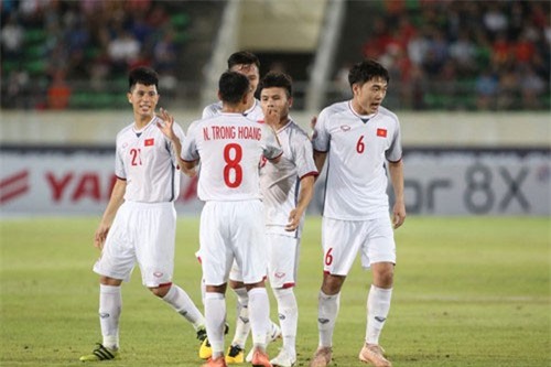Clip: ĐT Việt Nam đại thắng Lào ở trận mở màn AFF Cup