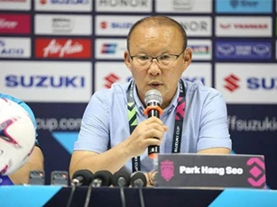 HLV Park Hang Seo nói gì khi ĐT Việt Nam đại thắng Lào?