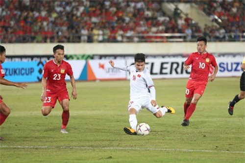 Báo châu Á hết lời ca ngợi Quang Hải sau trận mở màn AFF Cup 2018