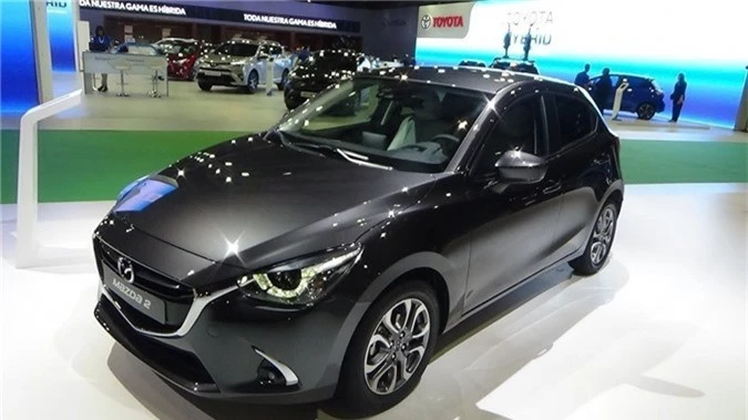 2019-mazda-2-exterior-and-interior-review