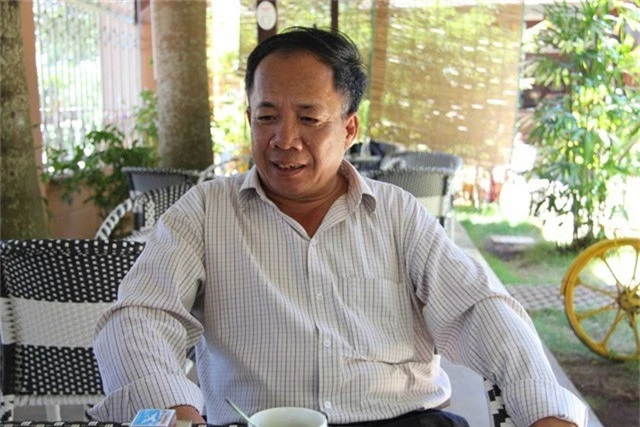 
Ông Nguyễn Hữu Hà nguyên giáo viên trường Tiểu học Nguyễn Du bị cáo buộc với hàng loạt vi phạm
