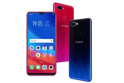 Oppo F9.