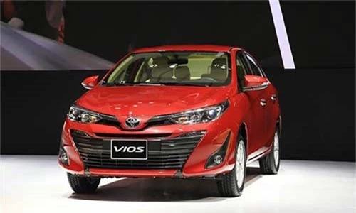 Xe oto Toyota Vios nhan uu dai khung trong thang 11/2018