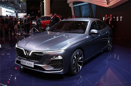 Sedan VinFast Lux A2.0 bất ngờ lộ diện, chờ ngày ra mắt thị trường Việt Nam