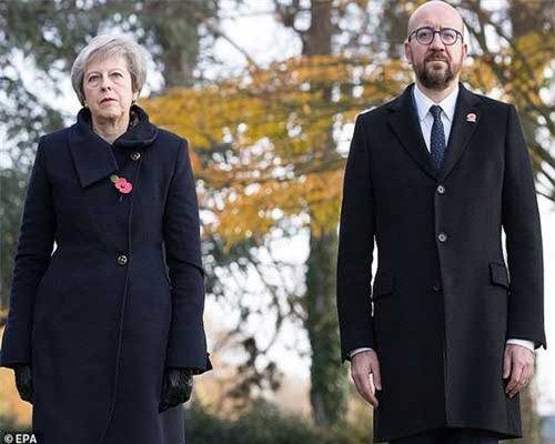 Xế hộp đâm trúng đoàn xe chở Thủ tướng Anh, Thủ tướng Bỉ