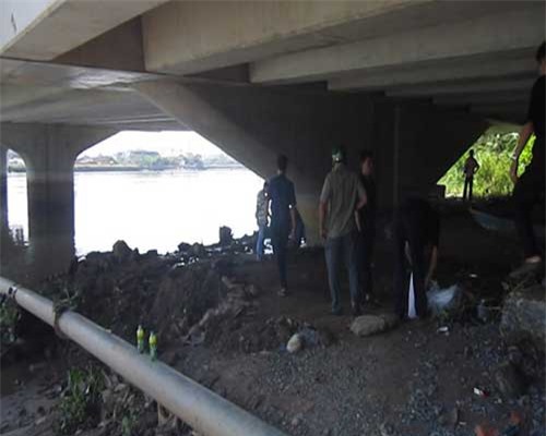 Thi thể nam thanh niên đang trong giai đoạn phân hủy nổi trên sông Đồng Nai