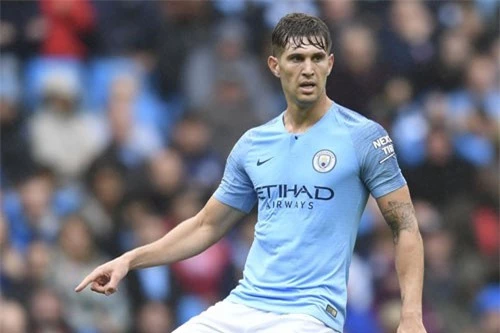 Trung vệ: John Stones (Man City).