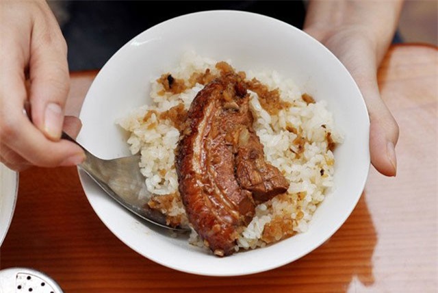 Xôi phá lấu, khâu nhục lạ miệng không phải ai cũng biết ở Sài Gòn