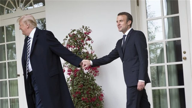 
Tổng thống Trump và người đồng cấp Pháp Macron. (Ảnh: RT)
