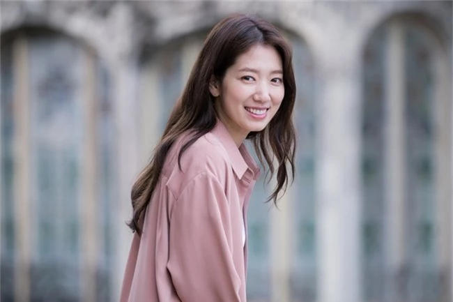 Park Shin Hye được khen ngợi hết lời trong phim đóng cùng Hyun Bin - Ảnh 1.