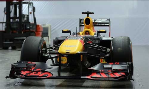 Chi tiết xe đua F1 của đội Red Bull mới xuất hiện tại Hà Nội