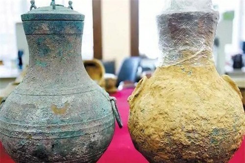 Đào được bình rượu cổ 2.000 năm tuổi của giới quý tộc xưa