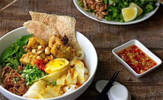 Clip: Cách làm mì Quảng tại nhà ngon 'khó cưỡng'