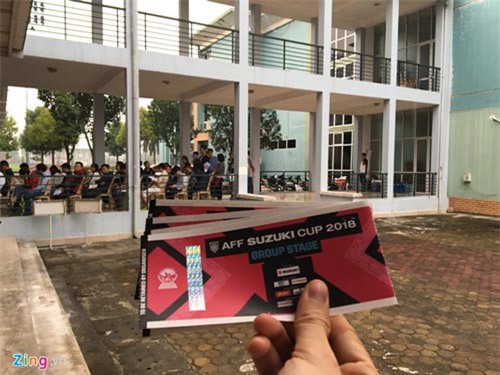 Dân phe đẩy giá vé xem ĐT Việt Nam lên 2,5 triệu đồng một cặp