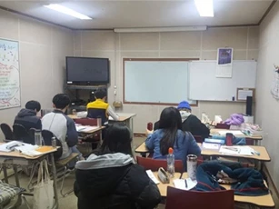Bên trong những ngôi trường cho người đào tẩu Triều Tiên tại Hàn Quốc