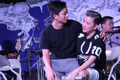 Đàm Vĩnh Hưng tiết lộ Hoài Lâm nhiều lần té sông nên có chút vấn đề