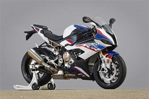 Cận cảnh siêu môtô BMW S1000RR 2019: Lột xác hoàn toàn