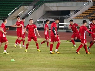 5 đội tuyển sở hữu chiều cao tốt nhất AFF Cup 2018: Việt Nam thứ 3