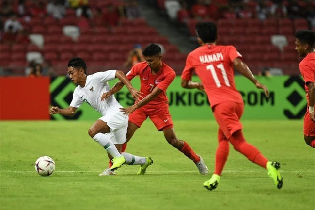 ĐT Indonesia nhận thất bại 0-1 trước ĐT Singapore ở trận ra quân tại AFF Cup 2018 (Ảnh: affsuzukicup.com)