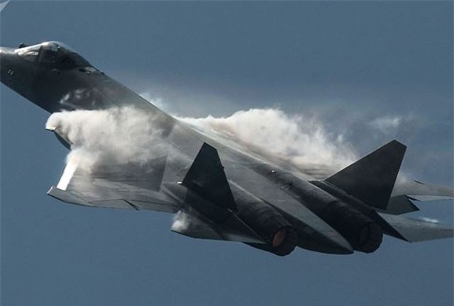 Hé lộ sự khác biệt của tiêm kích Su-57 so với F-22 và F-35