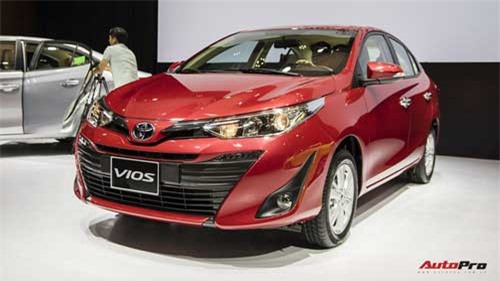 Xe hạng B đa dạng mẫu mã, khách Việt tha hồ chọn xe chơi Tết