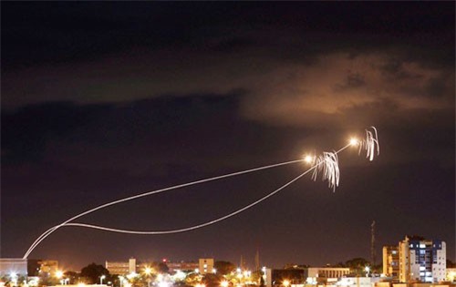 Israel ám sát thủ lĩnh Hamas, dải Gaza bùng phát giao tranh dữ dội