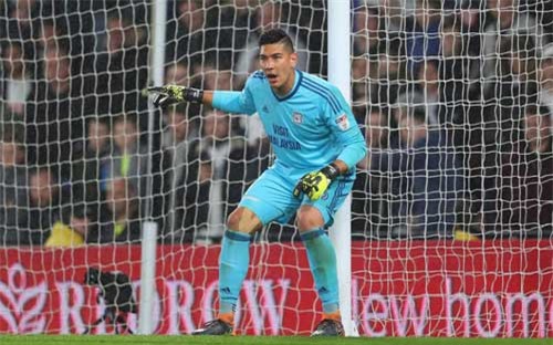 Thủ môn của Cardiff City trở về thi đấu tại AFF Cup 2018 vì HLV Eriksson