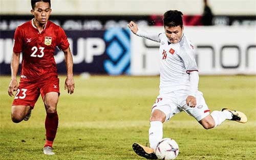 Tiền vệ Quang Hải, người "không phổi" của ĐT Việt Nam