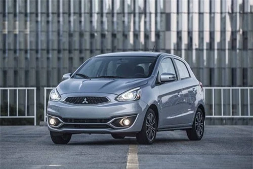 7. Mitsubishi Mirage 2018 (giá khởi điểm: 13.395 USD).