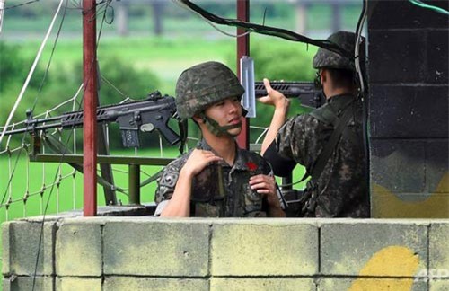 Hàn - Triều dỡ 20 chốt quân sự tại “nơi nguy hiểm nhất thế giới”
