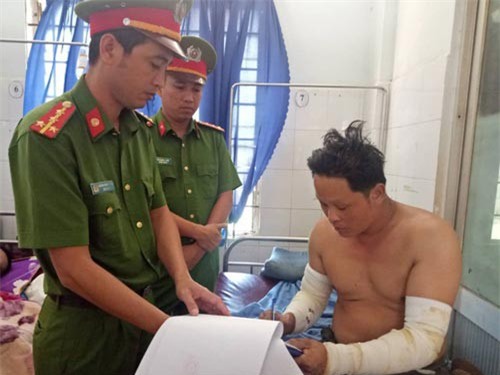 Khởi tố 1 đối tượng trong vụ phóng hỏa đốt shop hoa khiến 2 thiếu nữ tử vong