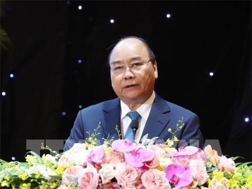 Thủ tướng Nguyễn Xuân Phúc: Đảm bảo cân đối vốn cho các lĩnh vực quan trọng