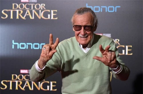 Stan Lee trong buổi lễ ra mắt phim Doctor Strange vào năm 2016. Ảnh: Getty.