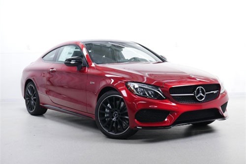 Top 10 ôtô được ưa chuộng nhất tại Đức: Volkswagen không đối thủ