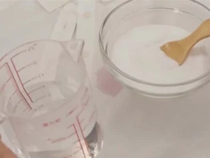 Clip: Hướng dẫn 3 cách làm sạch áo sơ mi nhanh 'thần tốc'