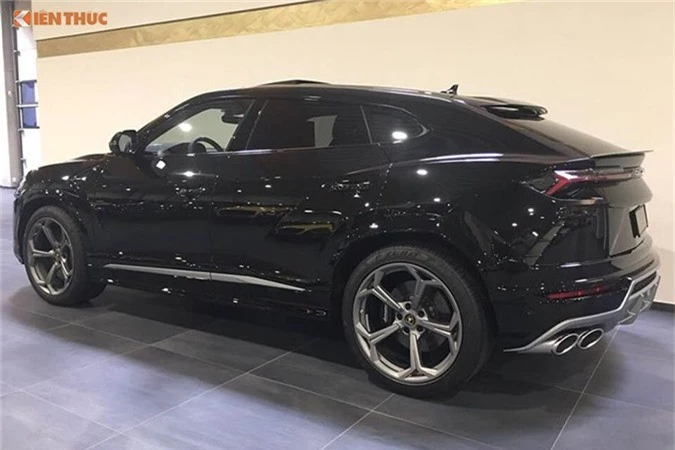 Sieu SUV Lamborghi Urus dau tien cap ben Viet Nam-Hinh-6