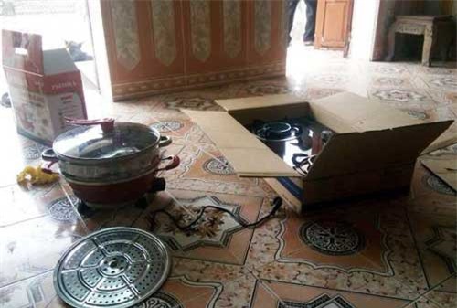 Dụ dân “đặt tiền để nhận quà miễn phí” rồi... biến mất