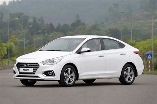 2. Hyundai Accent (doanh số: 1.686 chiếc).