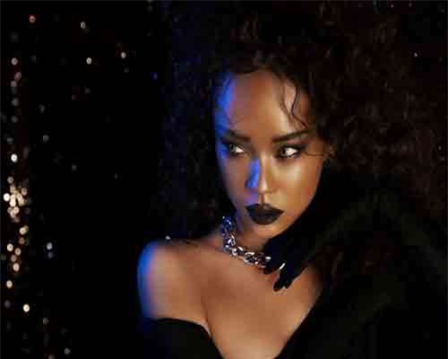 Học trò Minh Hằng 'gây bão' với màn make-up thành Rihanna