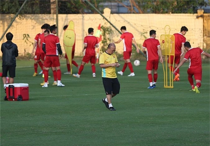 HLV Park Hang Seo mách chiêu cho Anh Đức săn bàn