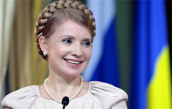 Cựu Thủ tướng Ukraine và là nhà lãnh đạo của Đảng Batkivshchina – bà Yulia Timoshenko – người nổi tiếng với tên gọi Nữ hoàng Cách mạng Cam