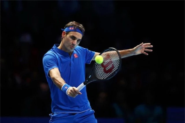 Roger Federer có chiến thắng đầu tiên ở ATP Finals 2018 - Ảnh 2.