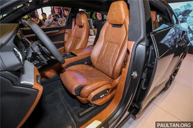 lamborghini urus ra mat tai dong nam a gia 255 000 usd