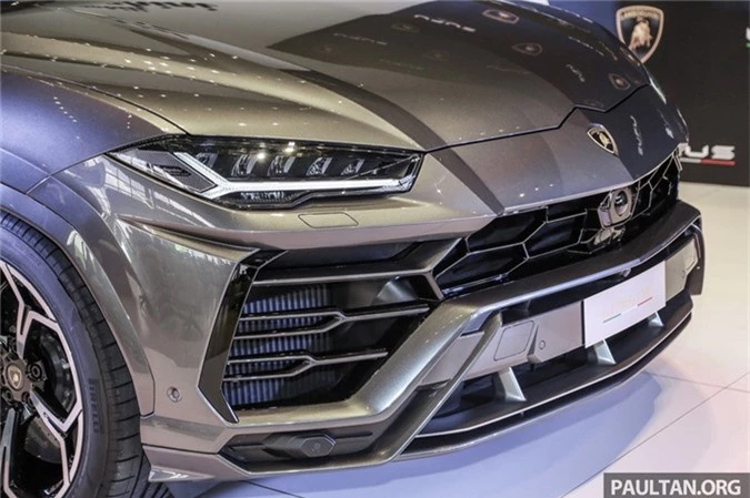 lamborghini urus ra mat tai dong nam a gia 255 000 usd