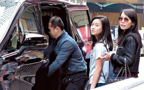 Mỹ nhân Hong Kong dứt kiếp 'vợ lẽ' vẫn sống giàu sang